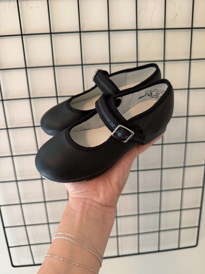 Capezio Tap Shoes, Shoes 10 (Toddler:2-4yr)