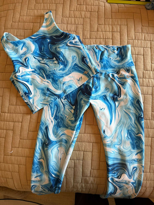 Girls Athletic Set Size XS (4-5) - Blue Marble Print Sports Bra & Leggings, Kids 4/4T