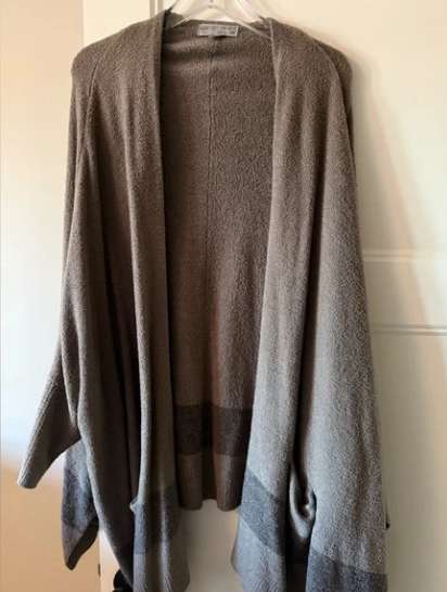 Barefoot Dreams Cozy Cliffside Wrap (OS), Maternity L (12-14)