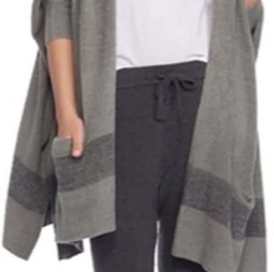 Barefoot Dreams Cozy Cliffside Wrap (OS), Maternity L (12-14)