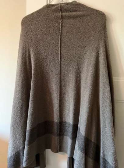 Barefoot Dreams Cozy Cliffside Wrap (OS), Maternity L (12-14)