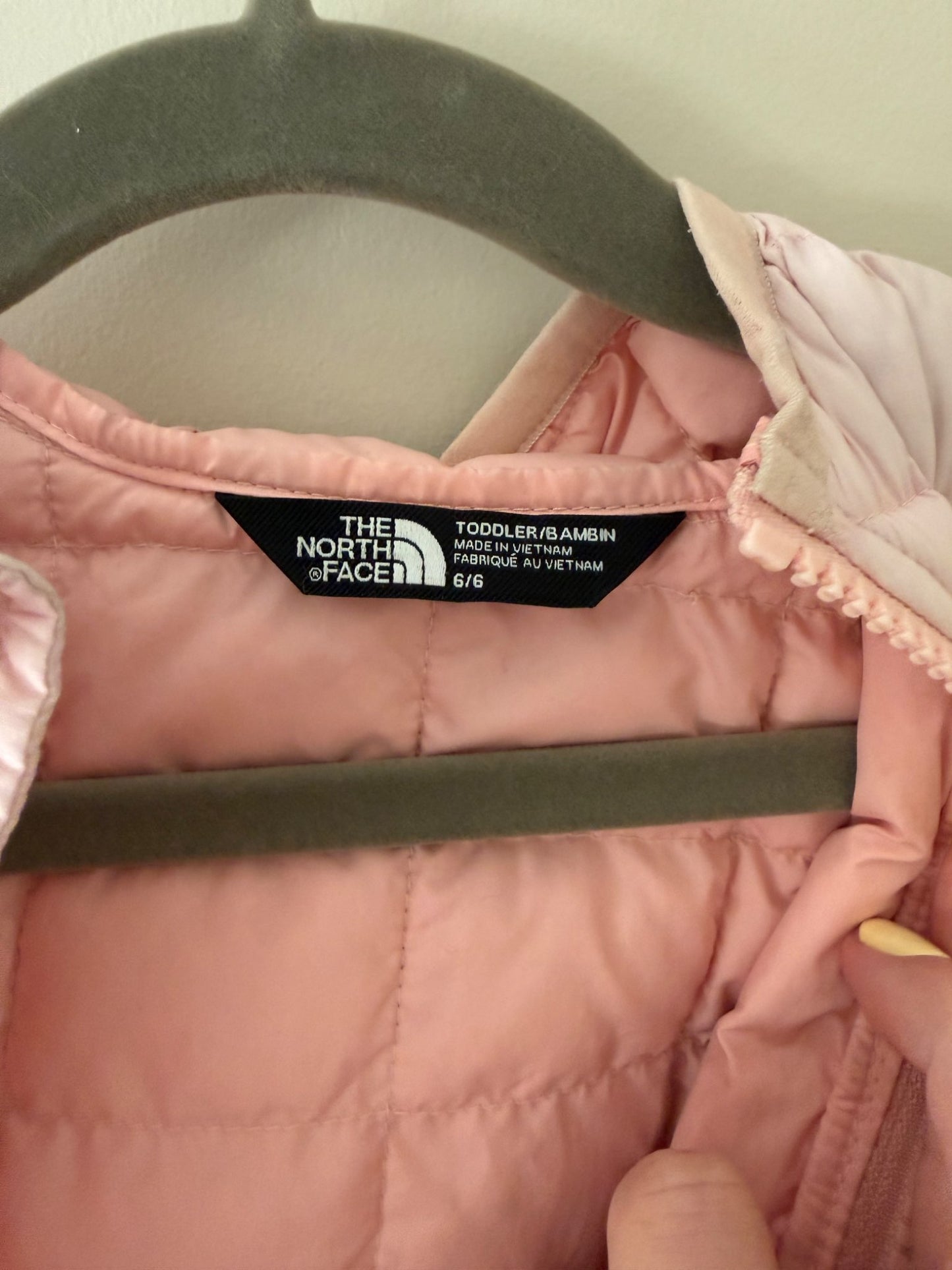 The North Face Pink Puffer Jacket - Toddler Girls Size 6/6, Kids 6/6X