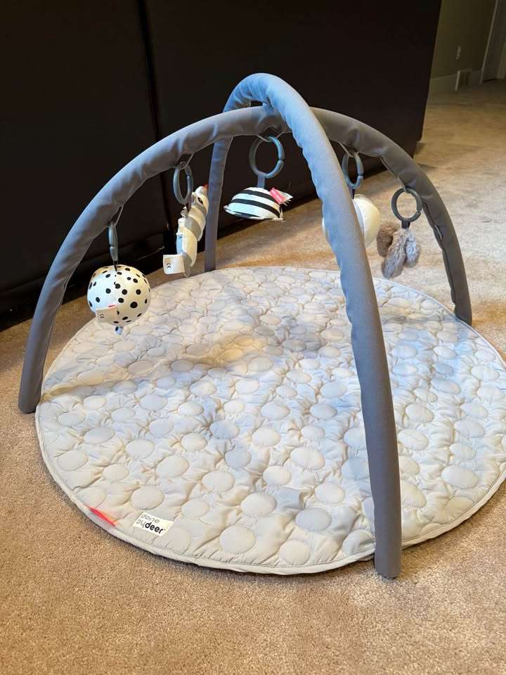 Done by Deer Activity Playmat & Play Gym (Grey/Cream)