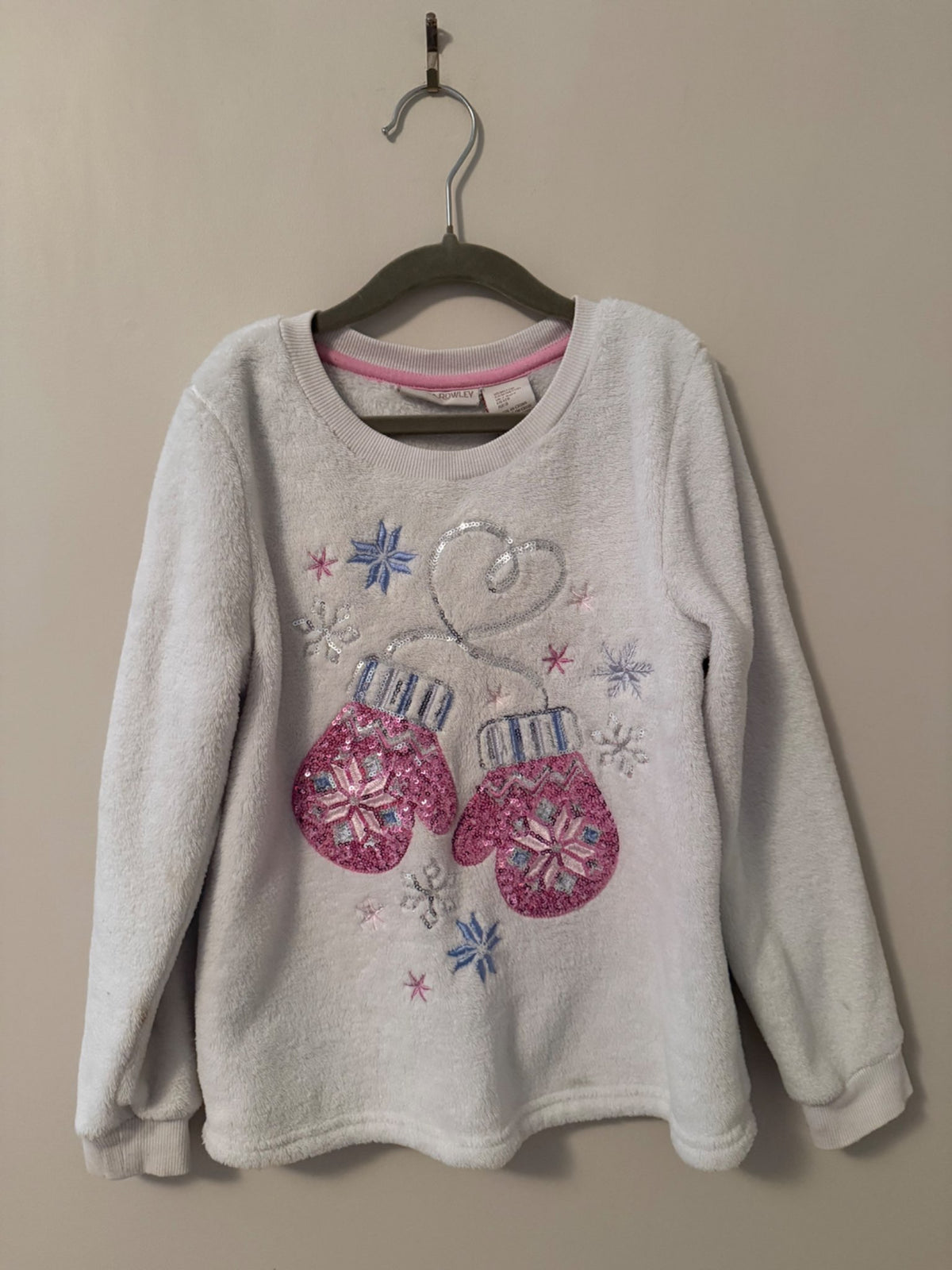 Cynthia Rowley fuzzy Christmas sweatshirt, Kids 7