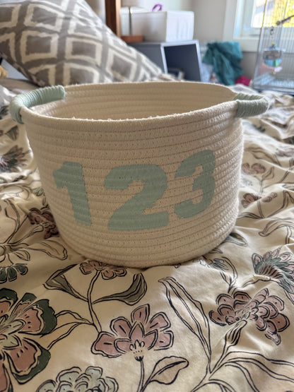 Cotton Rope Basket with Mint "123"