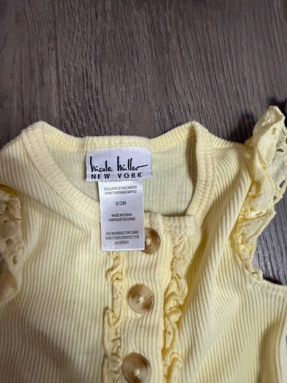 Nicole Miller New York 5pc Onesie Set ( 0-3m size), Kids 3 Month (0-3M)