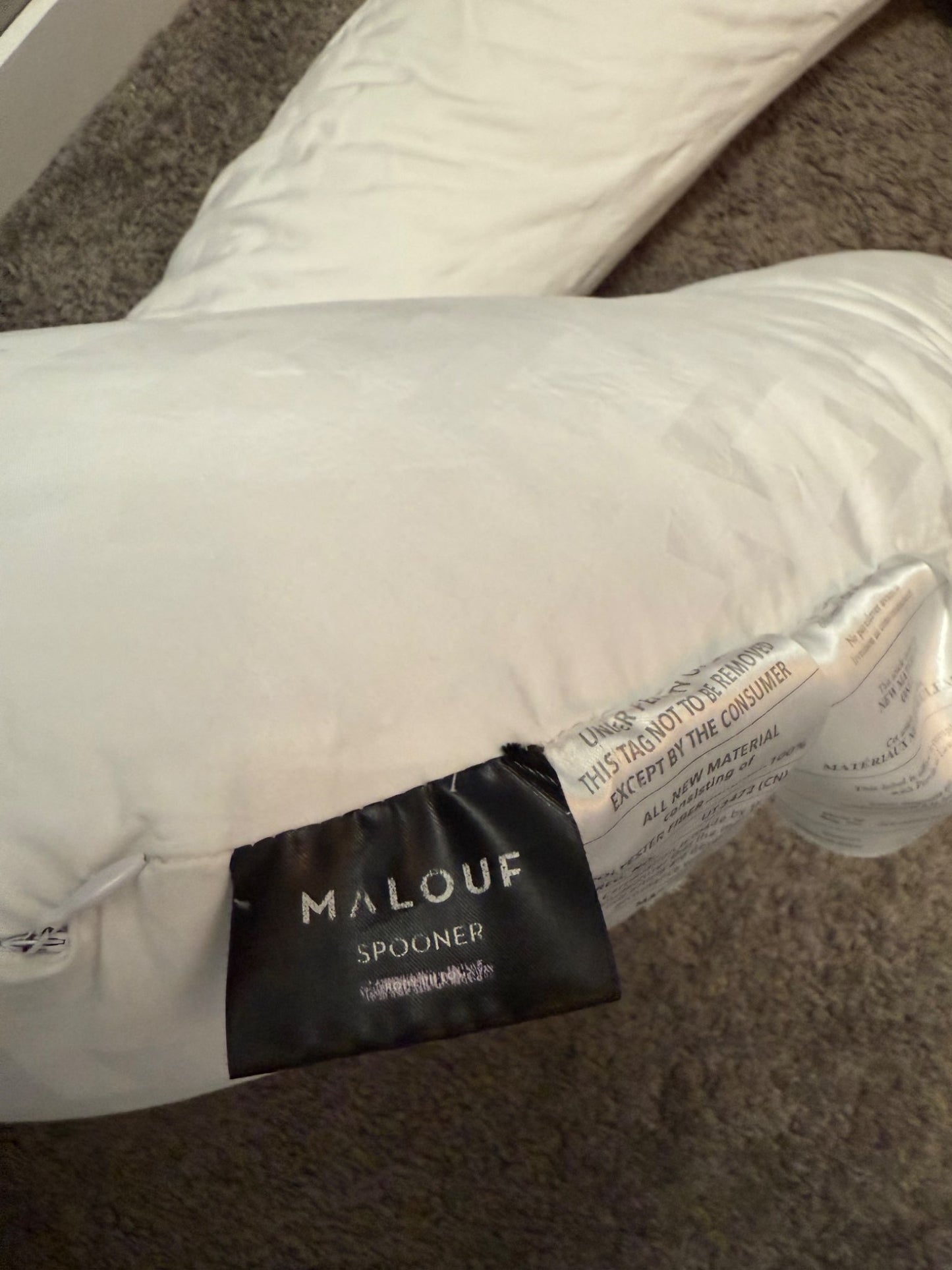 Malouf Spooner Pregnancy Body Pillow (Retail $120)