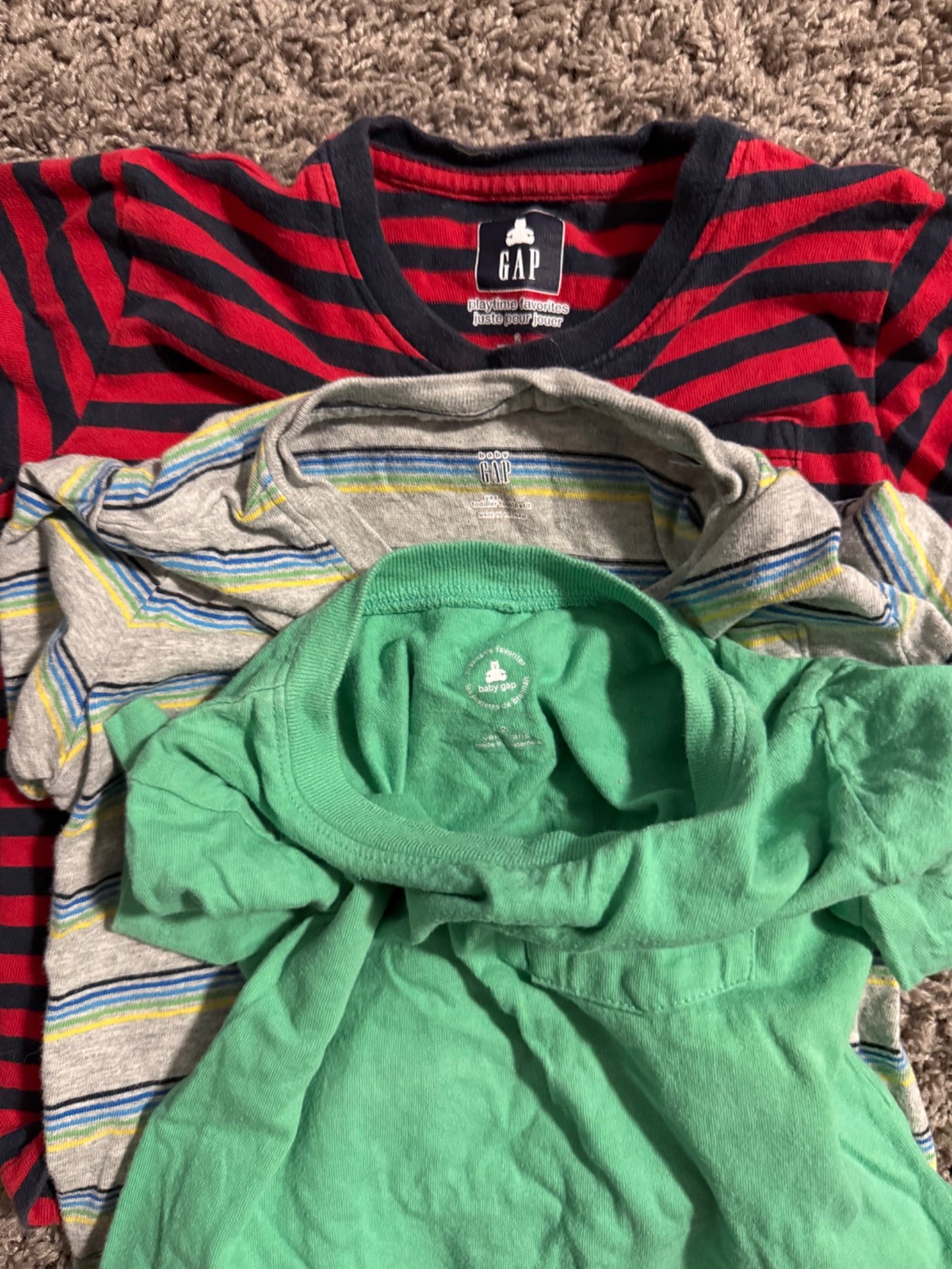 Gap 2T pocket t-shirt bundle, Kids 2T