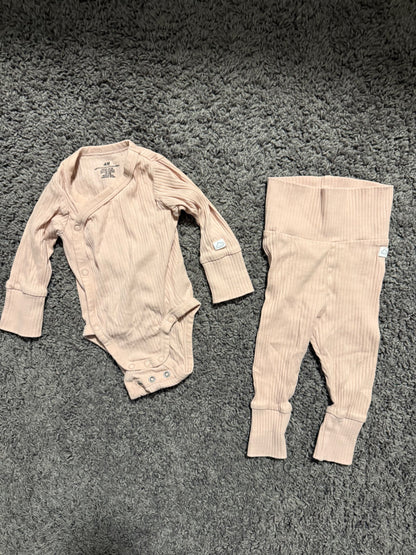 H&M 3m Matching Outfit, Kids 3 Month (0-3M)
