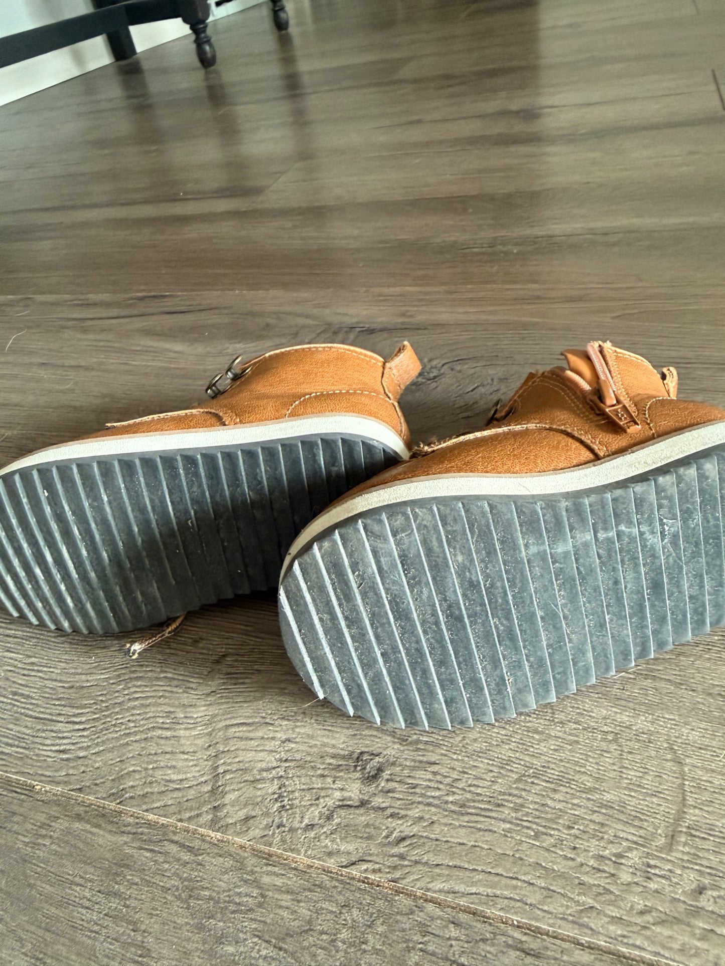 Baby Gap sz 6 Fall Boots, Shoes 6 (Walkers:12-24 mth)