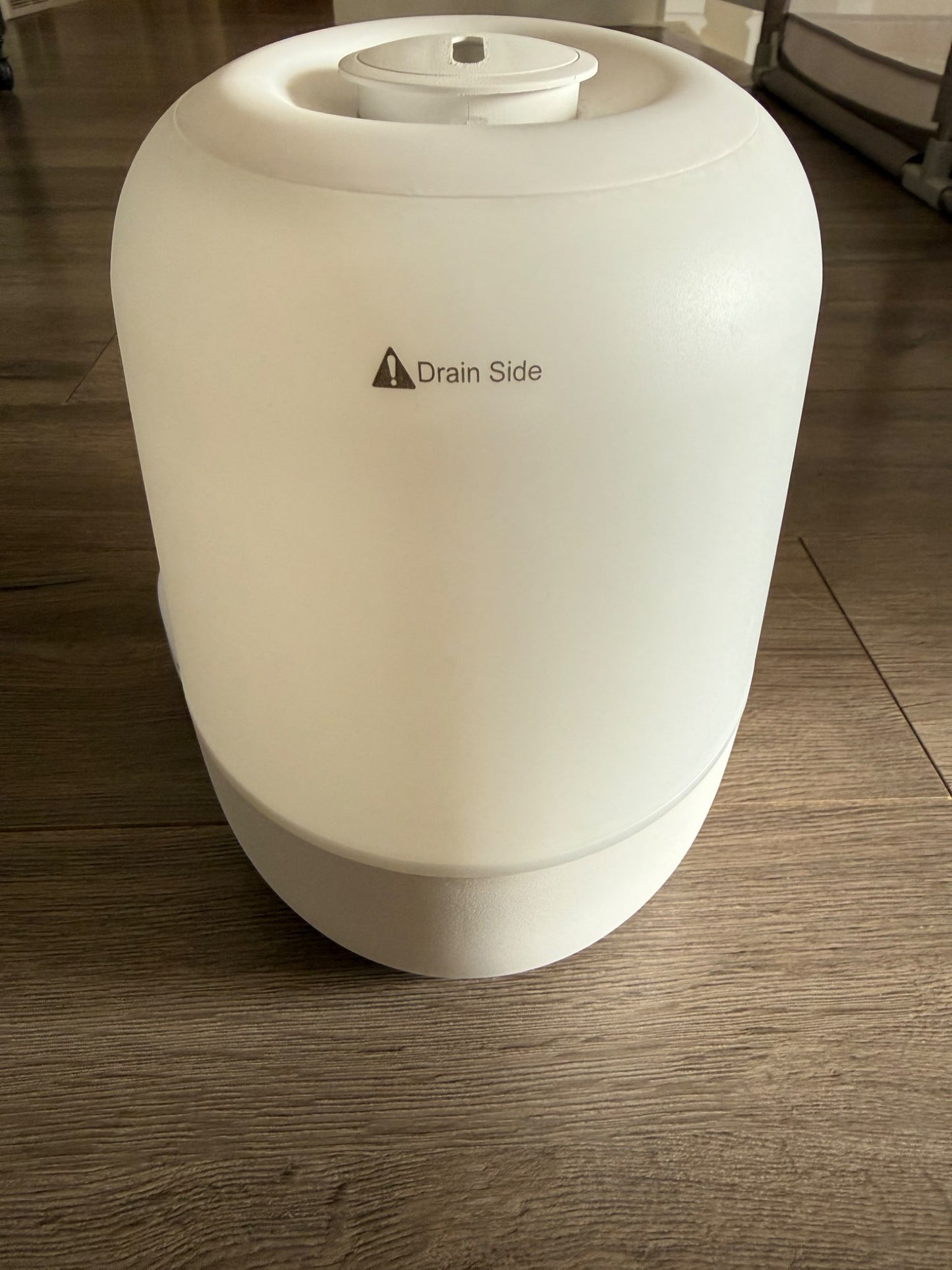 Clarston 2L Cool Mist Humidifier