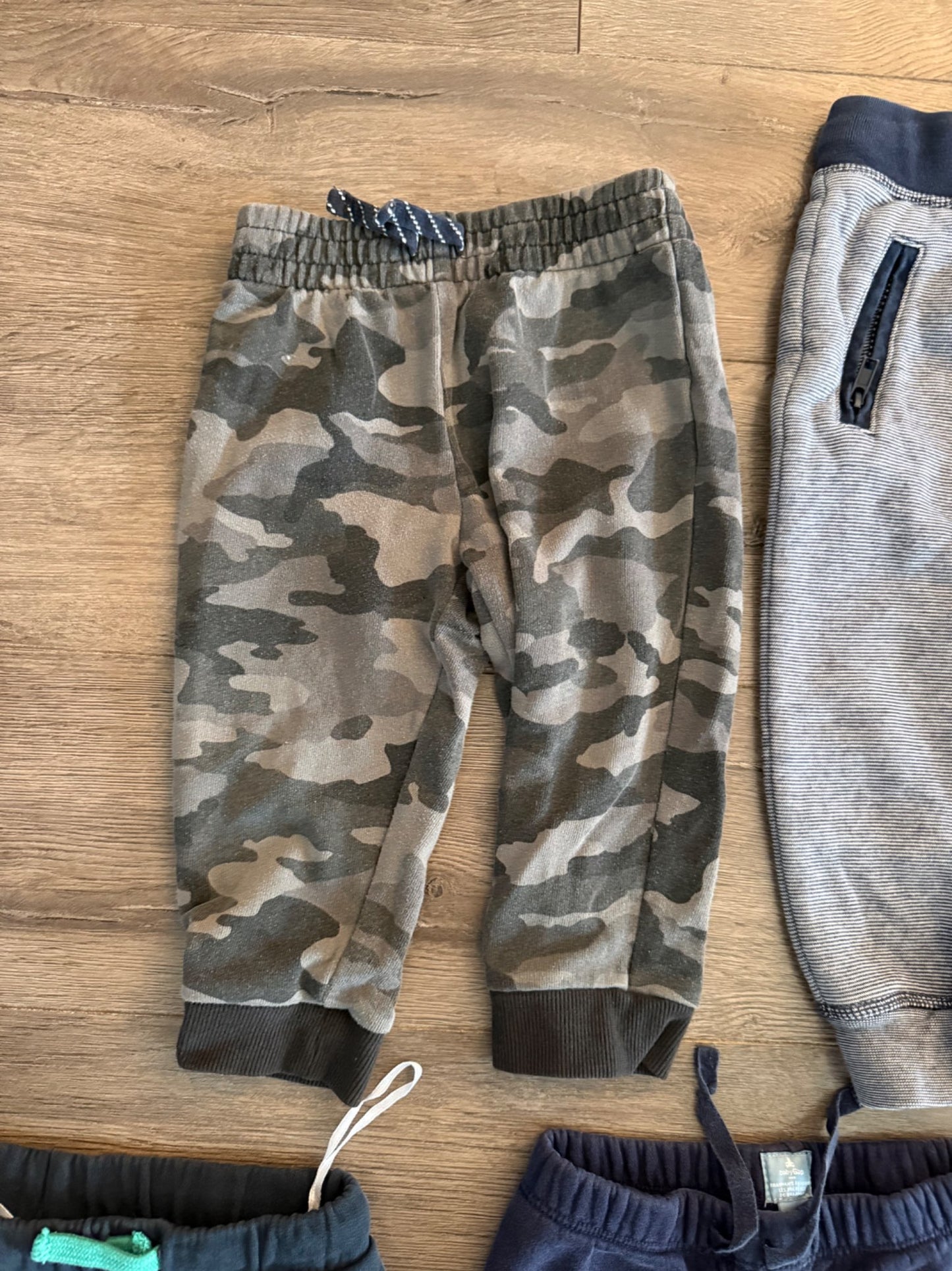 18-24m sweatpants bundle 5 pairs, Kids 24 Month (18-24M)