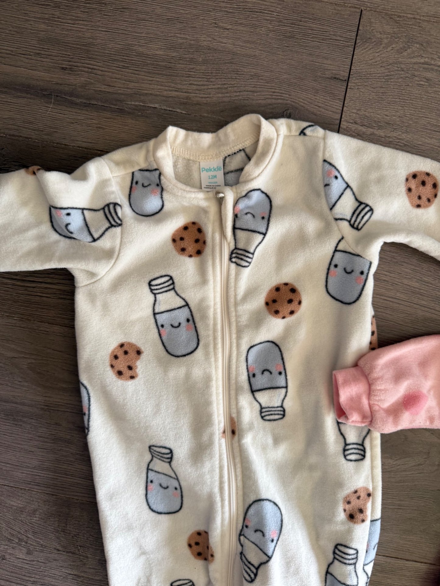 Two Pekkle Fleece Zipper Sleeper 12m, Kids 12 Month (9-12M)