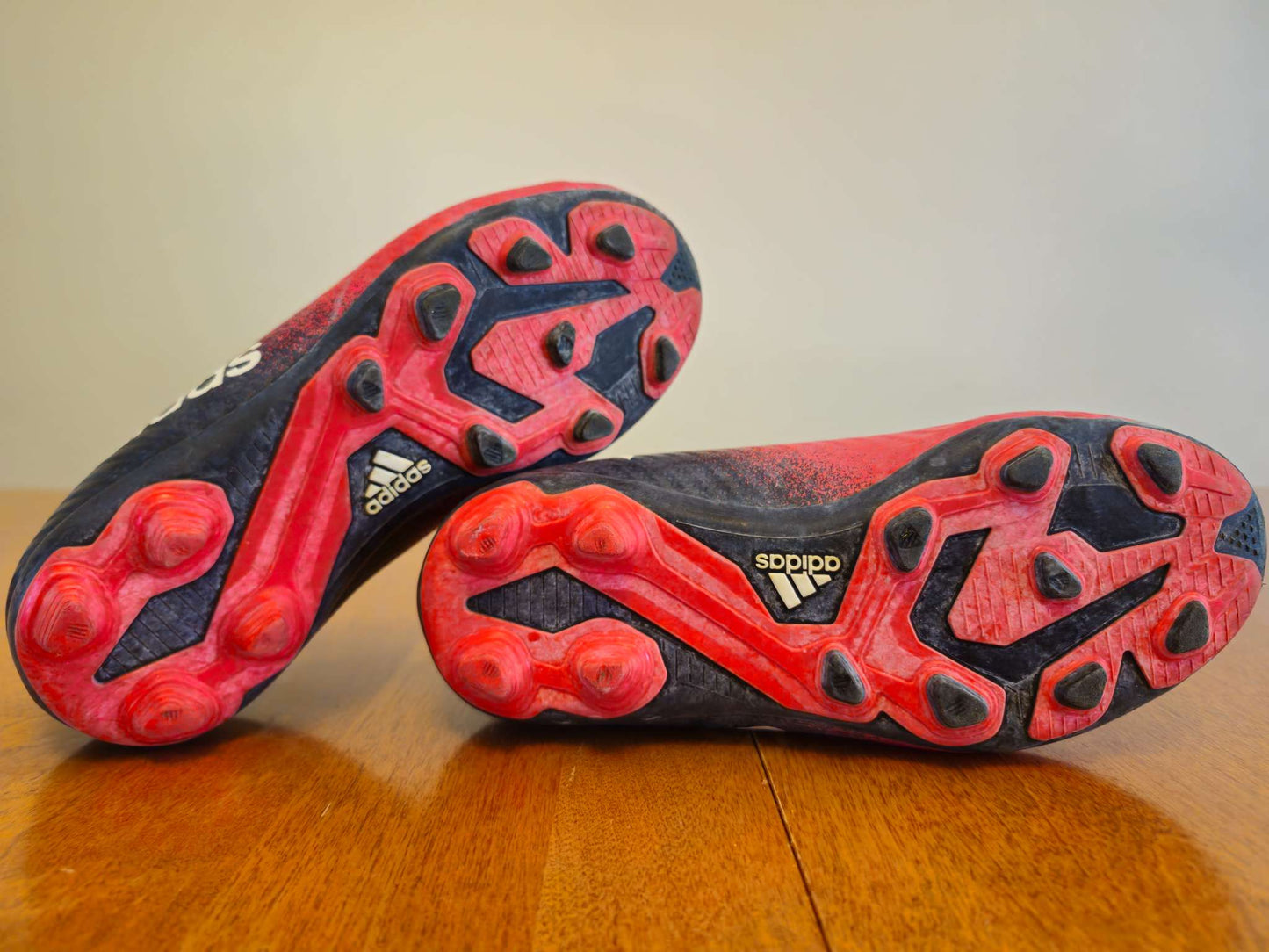 Adias soccer cleats