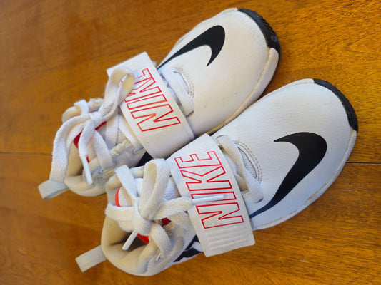Nike sneakers, Shoes 13 (Kids:4-8yr)