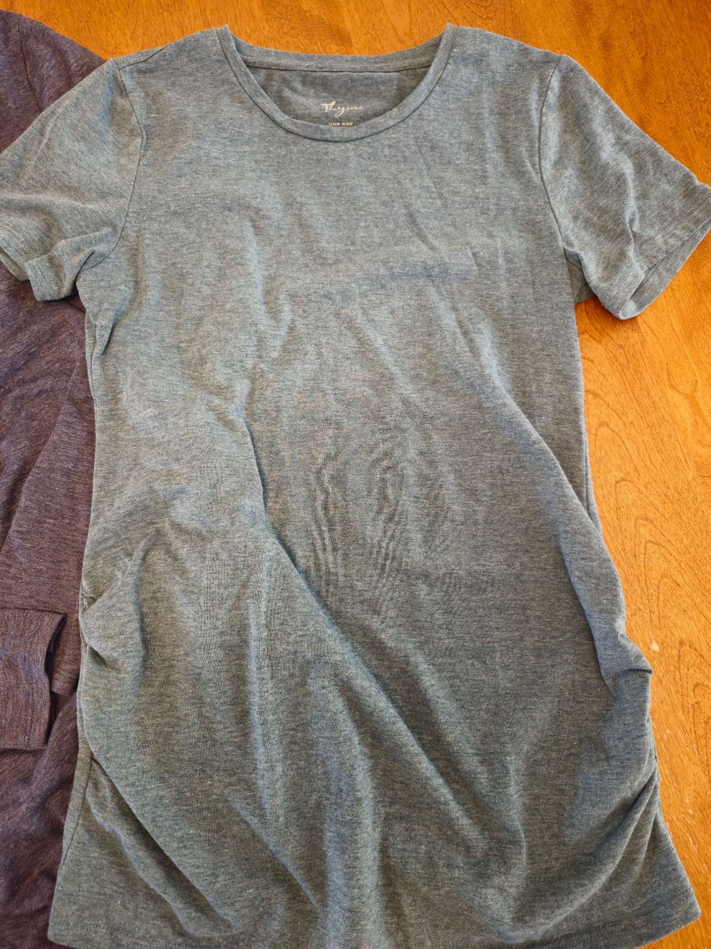 Lot of maternity tee shirts, Maternity S (4-6)