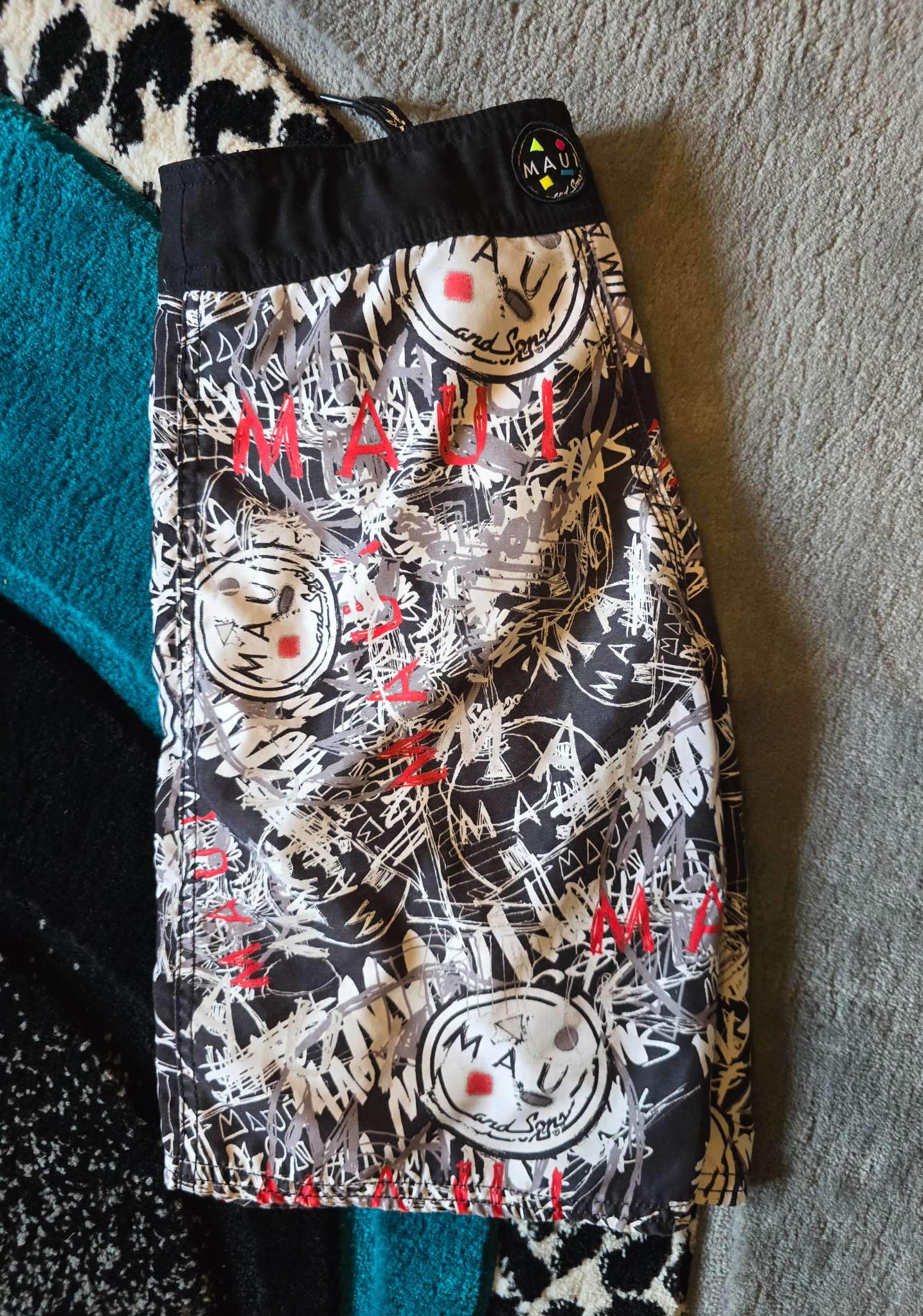 Maui & Sons Swimming Trunks, Size 8 -9, Kids 8