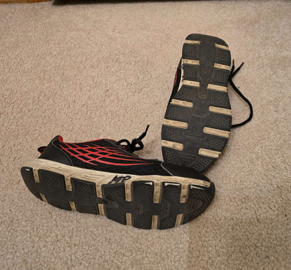 Only used indoors. Runners, Shoes 4 (Big Kids:8–12yr)