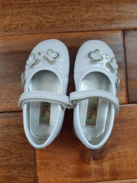 Toddler Girl's Size 6 Patent Leather White Shoes, Shoes 6 (Walkers:12-24 mth)