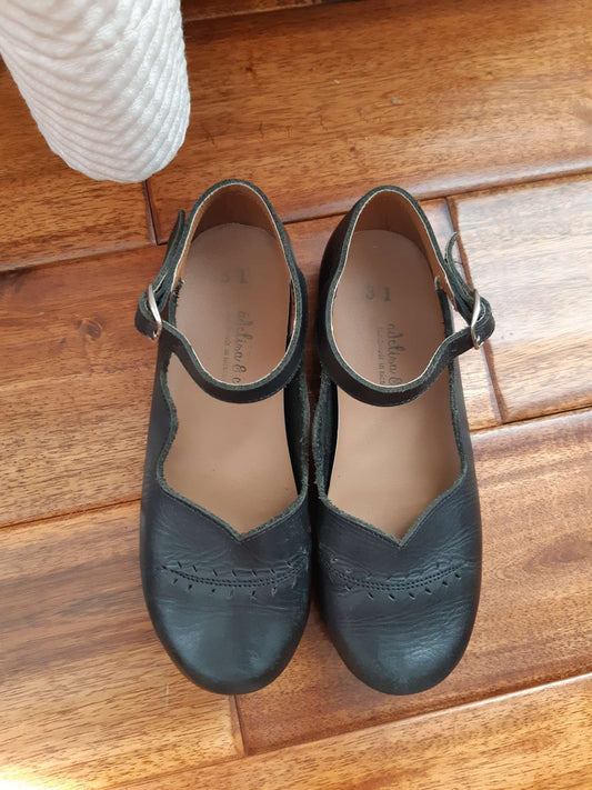 Adelisa & Co Girls' Black Leather Mary Janes, Shoes 13 (Kids:4-8yr)