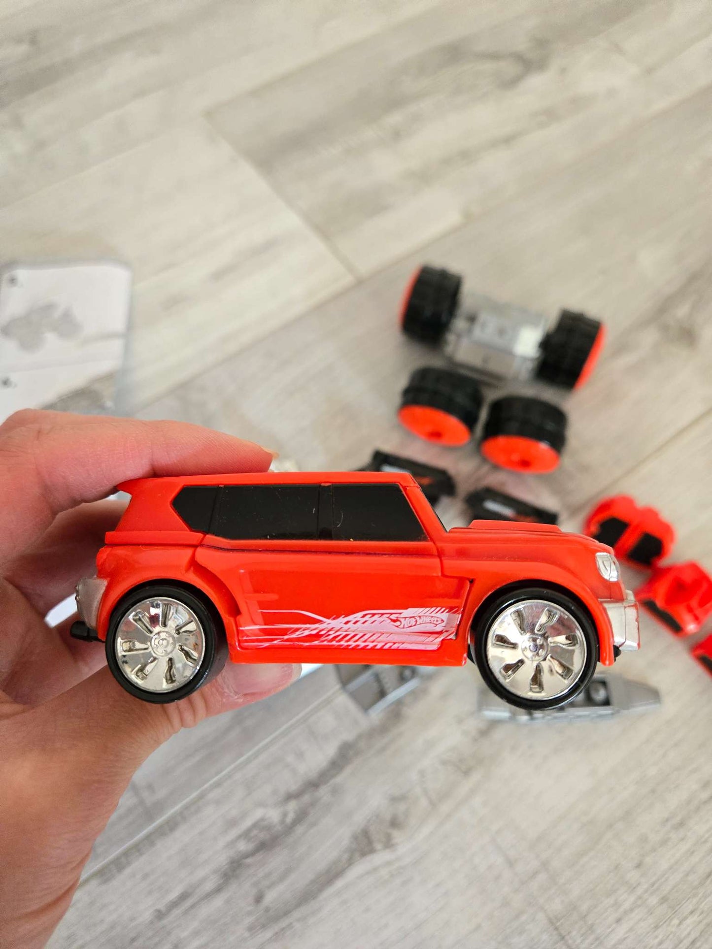 Hot Wheels Custom Motors