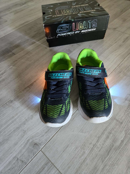 Skechers Flex-Glow Elite Vorlo Light Up Sneaker Navy/Multi, Size 11, Shoes 11 (Toddler:2-4yr)