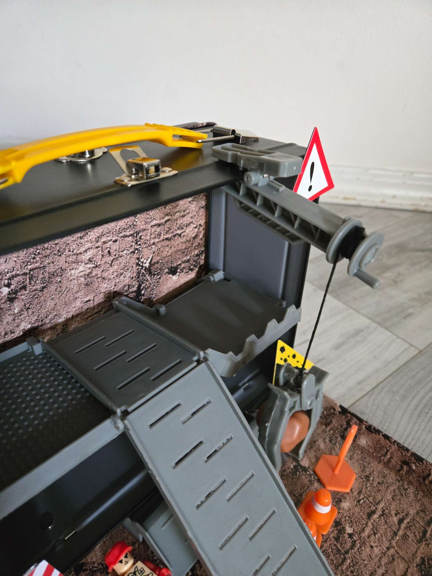 CAT Construction Site Playset