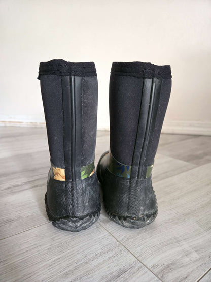 Stonz The West  Woodland Rubber Boots, Size 13, Shoes 13 (Kids:4-8yr)