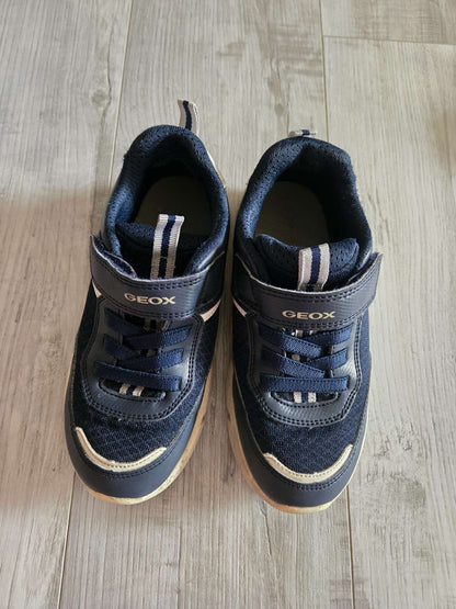 GEOX sneakers - J Aril B. A, Size 13, Shoes 13 (Kids:4-8yr)
