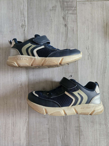 GEOX sneakers - J Aril B. A, Size 13, Shoes 13 (Kids:4-8yr)