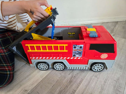 Dickie Toys Fire Truck Folding Playset