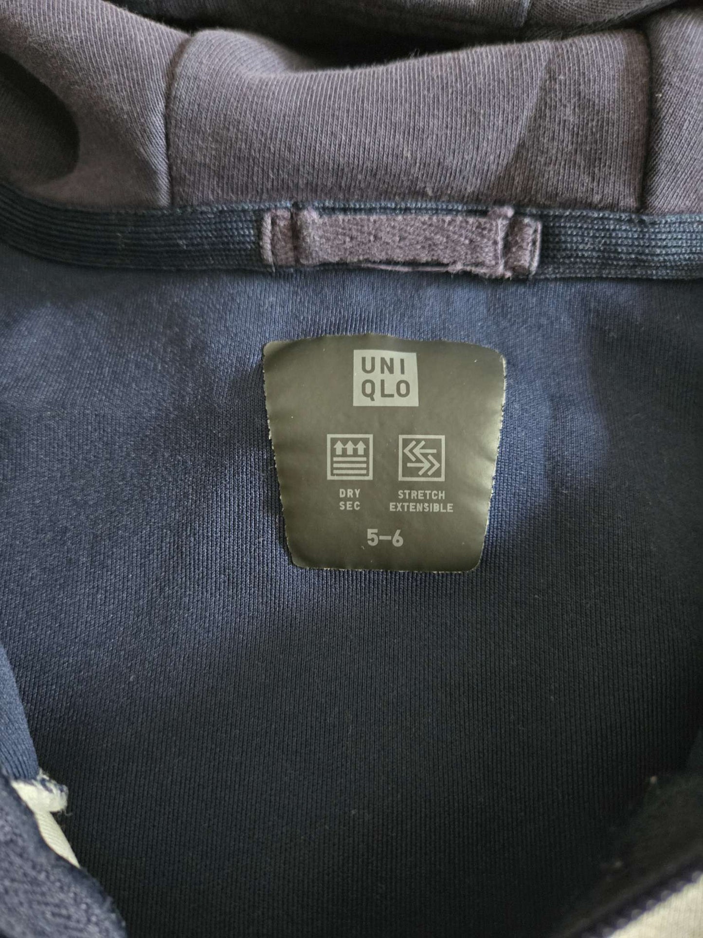 Uniqlo Dry Stretch Hoodie, Size 5-6, Kids 5/5T