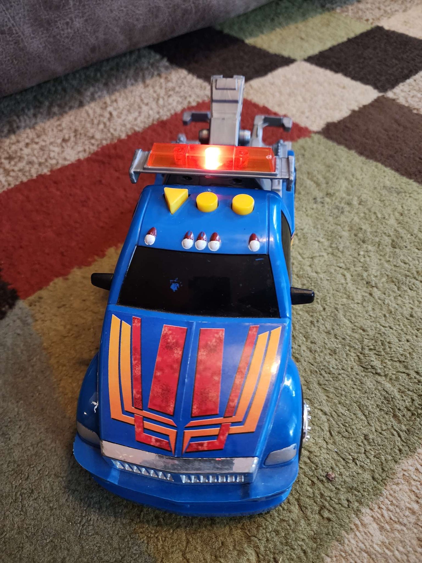 Motorized Tow truck
