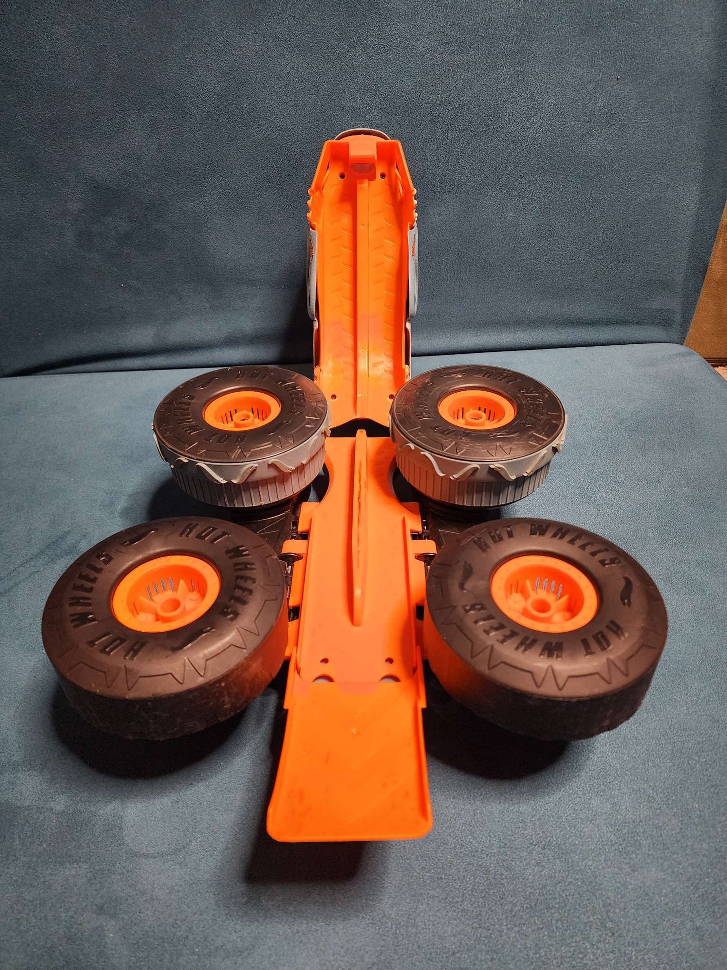 Hot Wheels Monster Trucks HW Transforming Rhinomite RC Toy MSRP $119