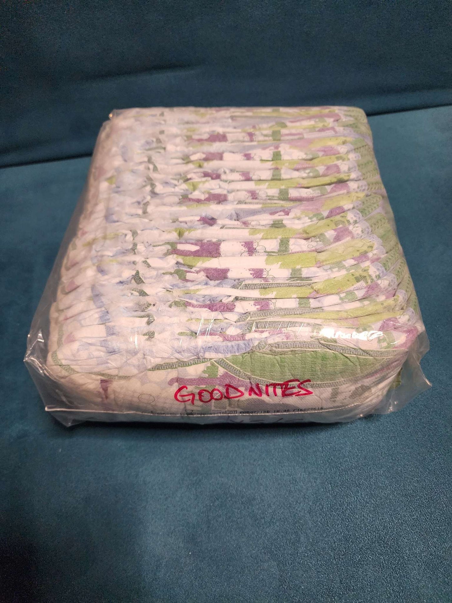 Goodnites Pull up's size S/XS 28-43lbs size 3-5