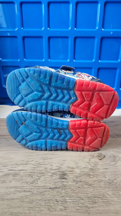 Light up Paw Patrol runners size 12, Shoes 12 (Toddler:2-4yr)