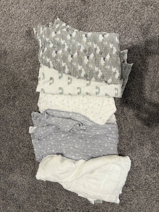 Baby muslin blankets , 0-6 Months (Small)