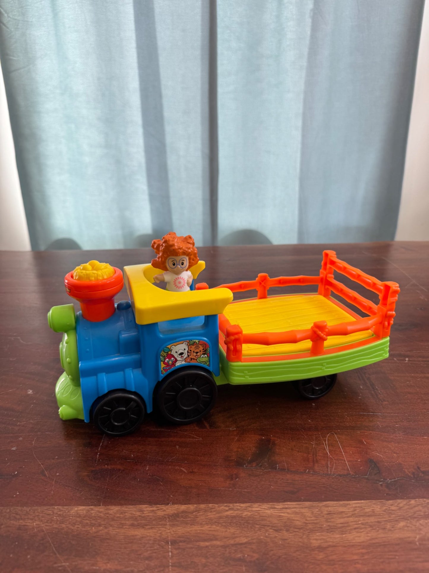 Fisher Price Little People Choo Choo Zoo Train + Girl Character