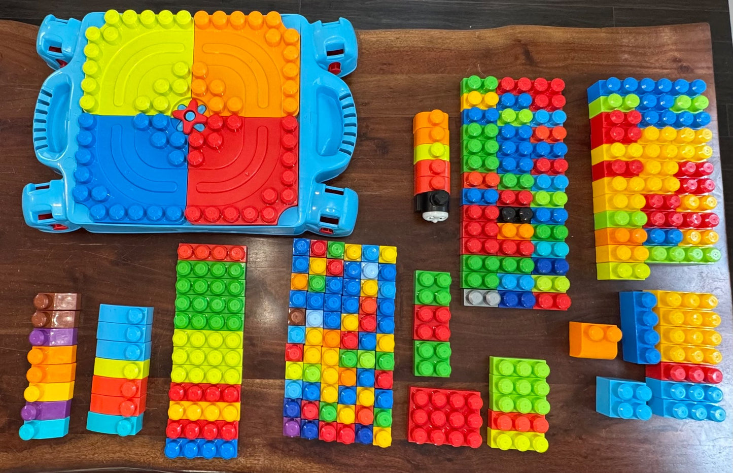 Mega Bloks Build N’ Learn Table + 194 Bloks MSRP over $100