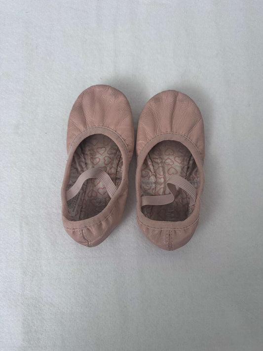 Bloch pink leather ballet shoes sz 10.5 width d, Shoes 10.5 (Toddler:2-4yr)