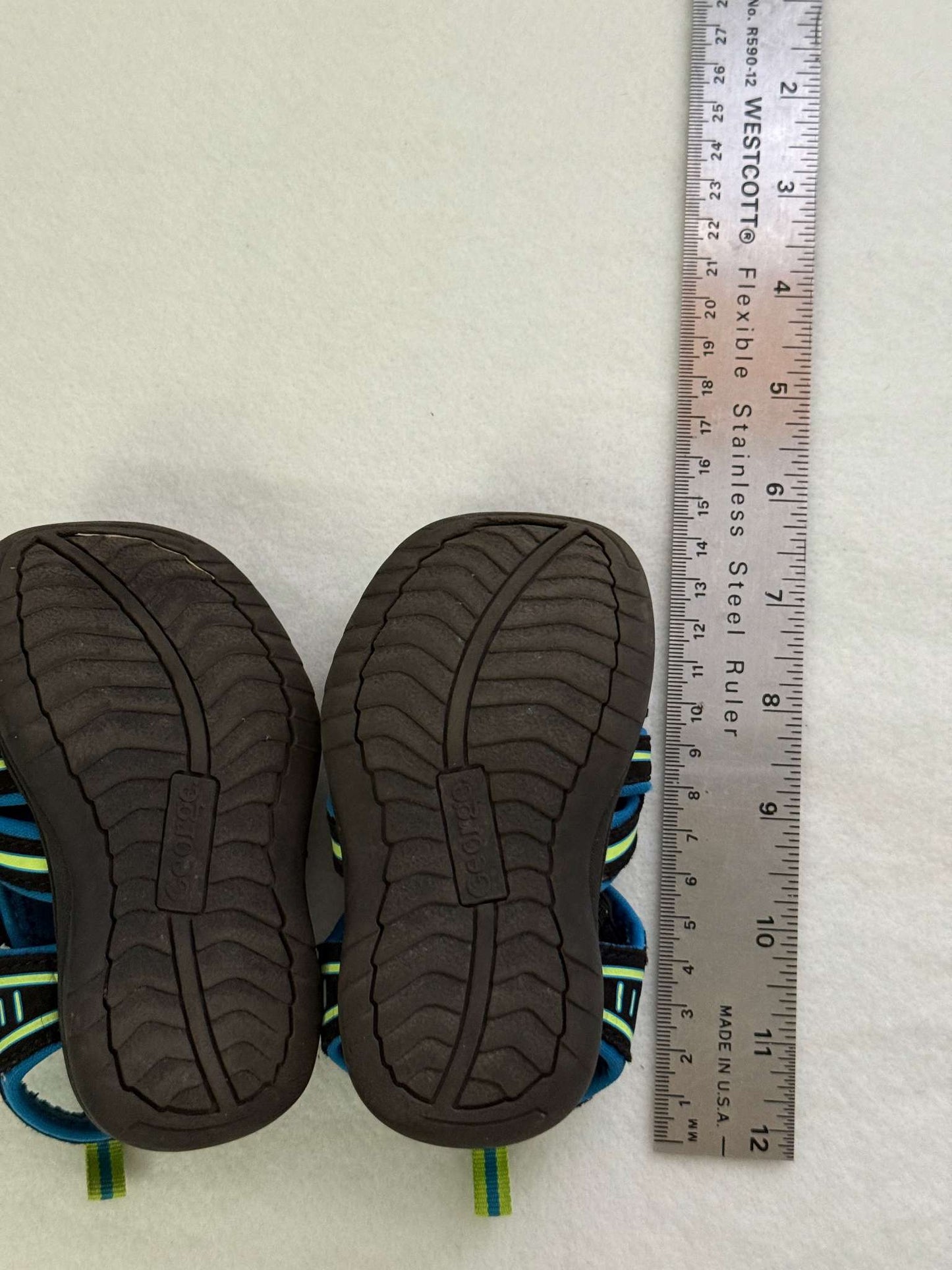 Blue green Keen-style sandals Size 7, Shoes 7 (Walkers:12-24 mth)