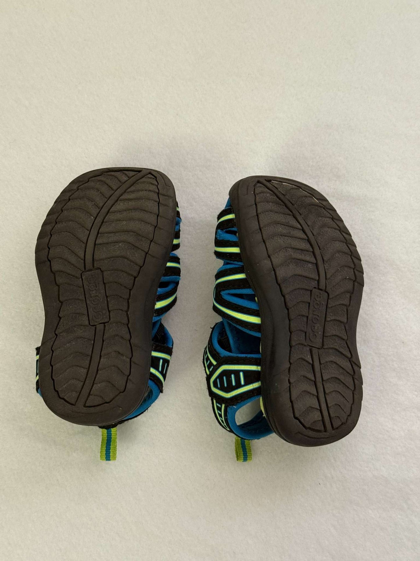 Blue green Keen-style sandals Size 7, Shoes 7 (Walkers:12-24 mth)