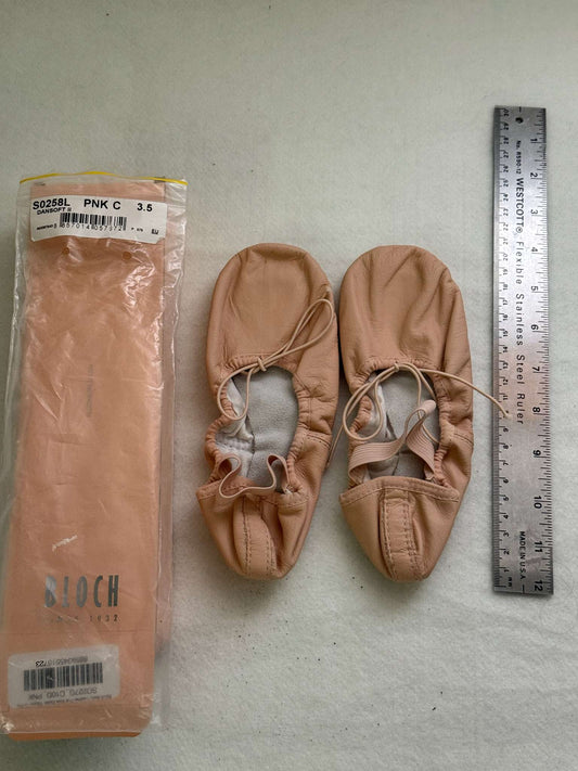 Bloch Dansoft ballet pink shoes 3.5C, new in box, Shoes 3 (Kids:4-8yr)