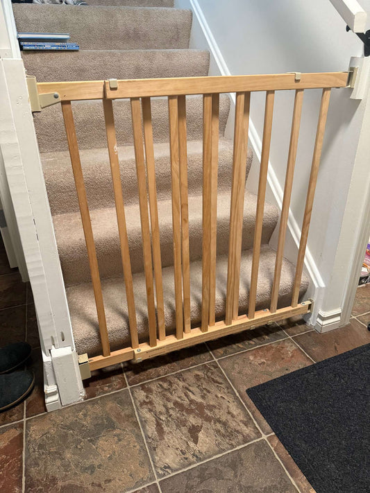 Evenflo Extra tall and wide wooden baby gate