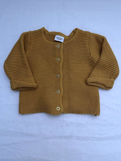 Girls bundle (2) 6-9m, Kids 9 Month (6-9M)