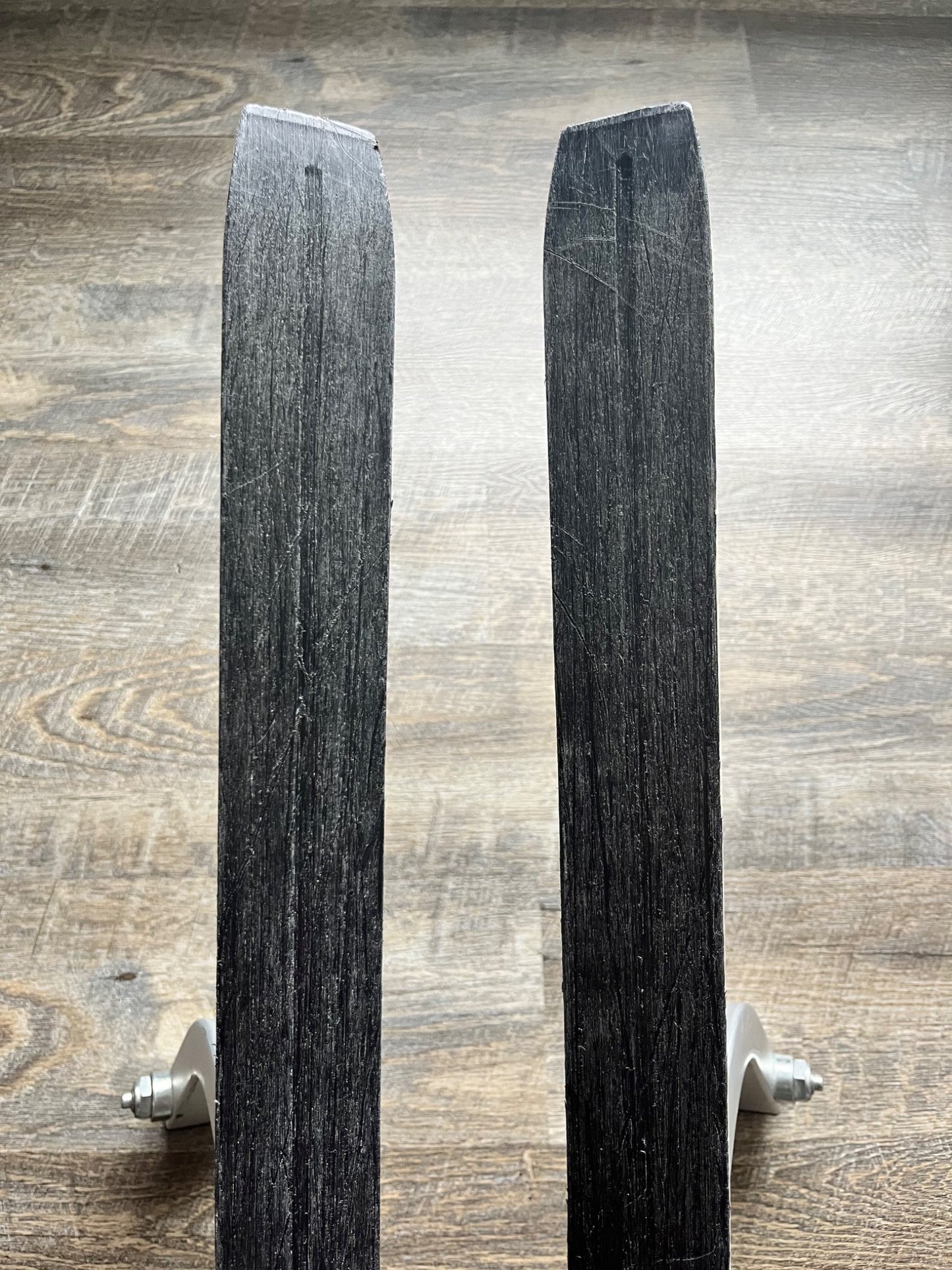 OLDER MODEL Thule Chariot Cross-Country Ski Kit