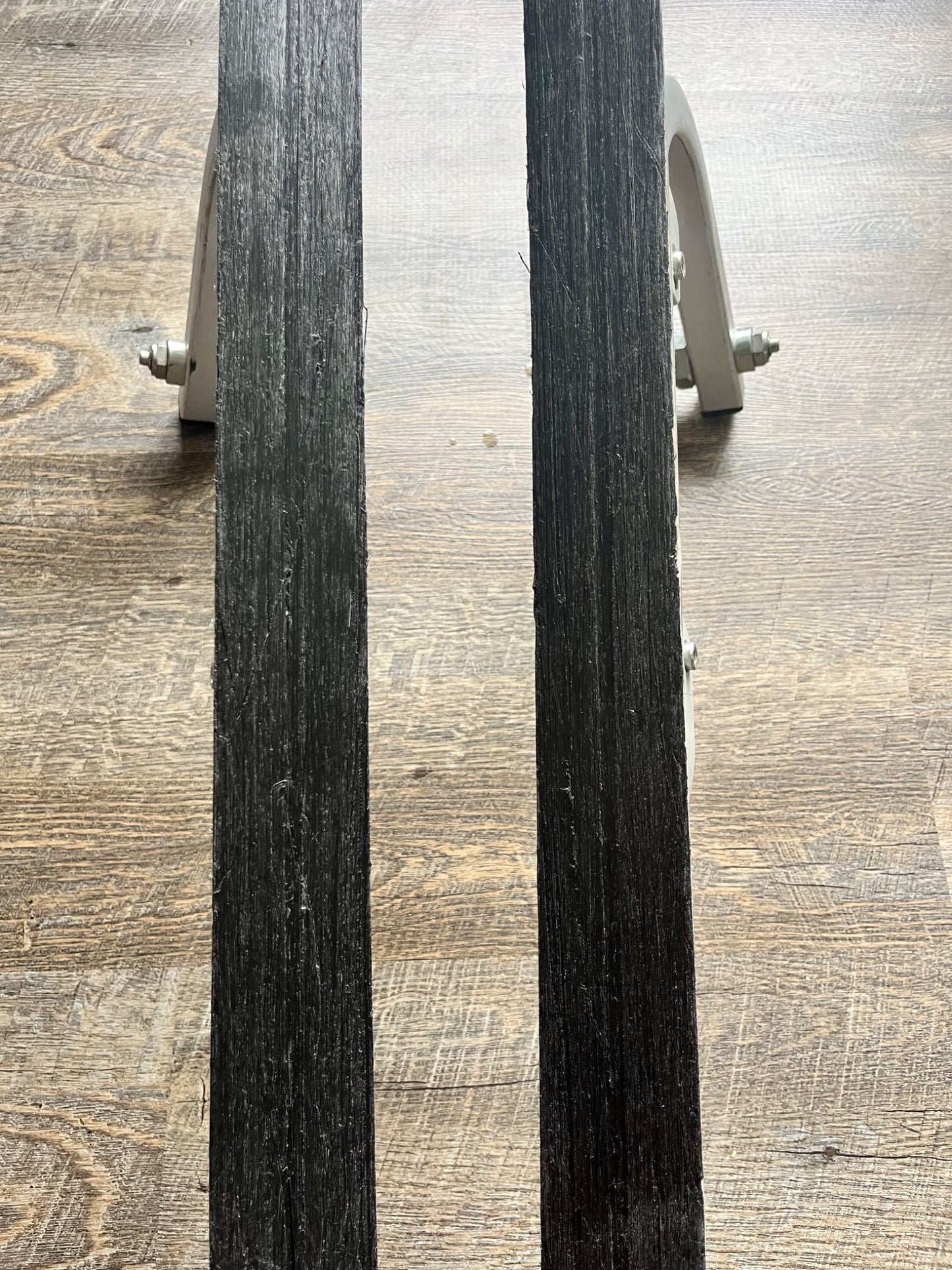 OLDER MODEL Thule Chariot Cross-Country Ski Kit