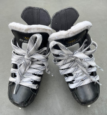 Bauer Hockey Skates, 8Y (Size Y09 Shoe), Shoes 9 (Toddler:2-4yr)