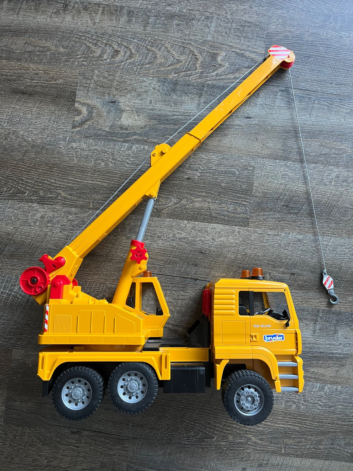 Bruder MAN Crane Truck