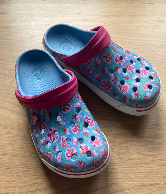 Floral Light Blue Crocs, Size 12-13, Shoes 12.5 (Kids:4-8yr)